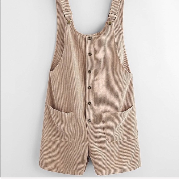 Buttoned Corduroy Romper Overall - Picture 2 of 6